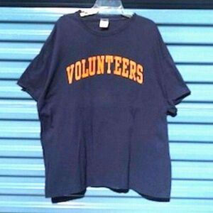 Tee Shirt . Size: 2XL {50-52} . Short Sleeve . Tennessee Volunteers